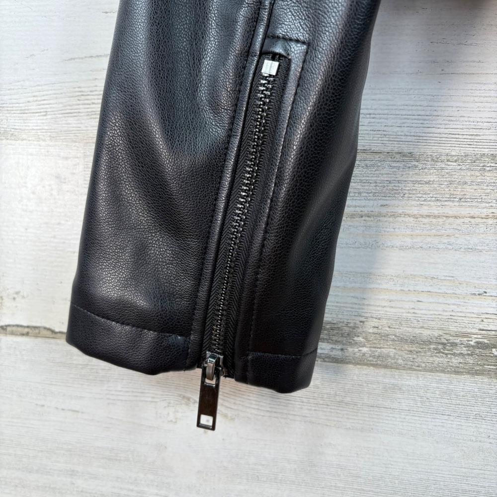 Sofia Jeans by Sofia Vergara Black Faux Leather Fringe Moto Jacket S Festival - Picture 5 of 12